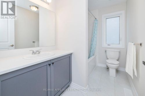 764-vennecy-terrace-chapel-hill-south-ottawa-25 at 764 Vennecy Terrace, Chapel Hill South, Ottawa