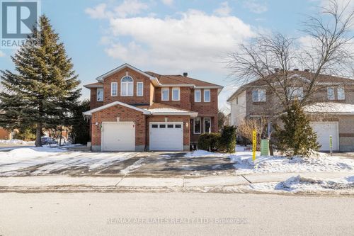 172-mountshannon-drive-barrhaven-ottawa-03 at 172 Mountshannon Drive, Barrhaven, Ottawa