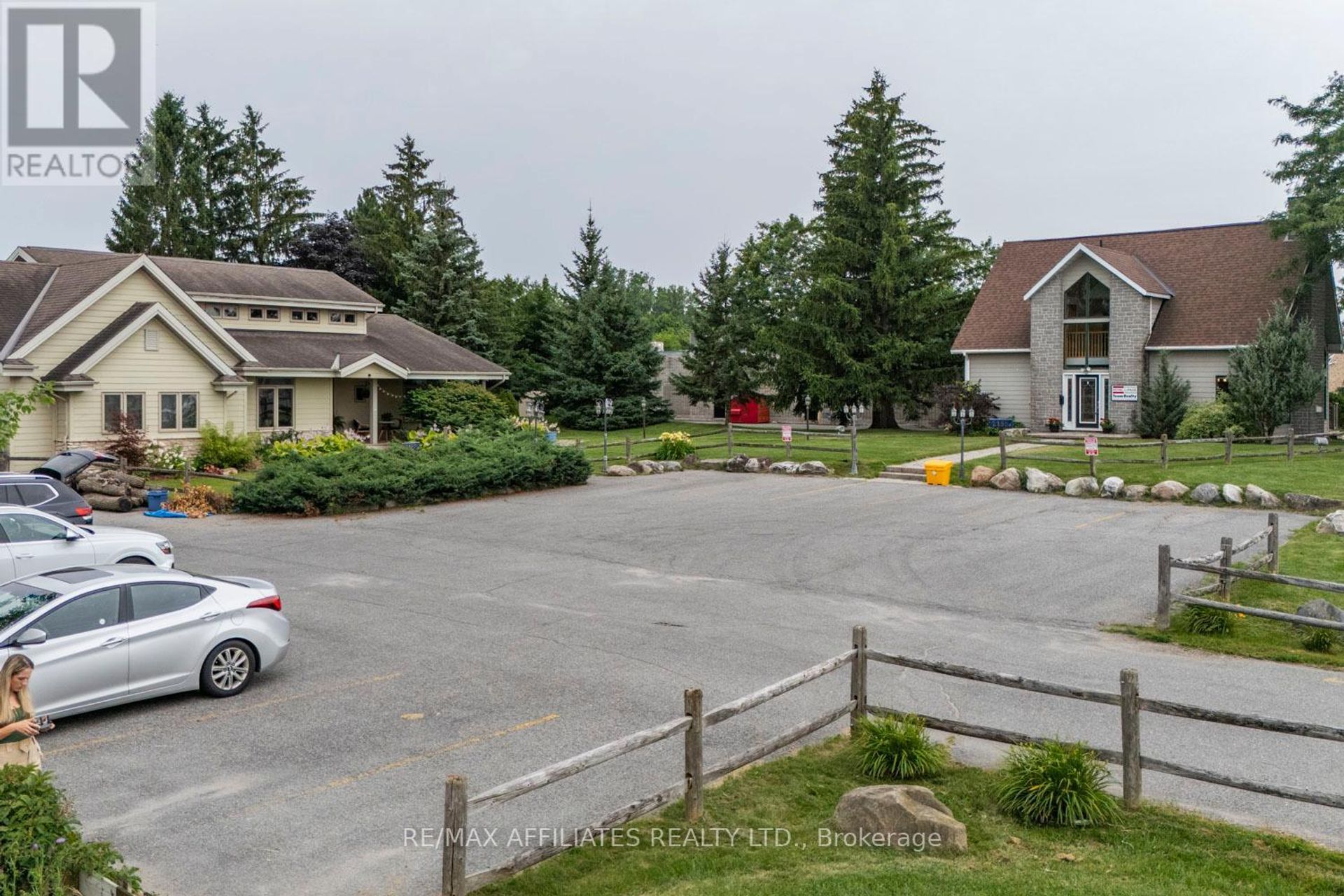 2188 Robertson Road, Westcliffe Estates, Ottawa 2