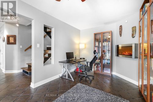 255-kent-street-ottawa-centre-ottawa-09 at 255 Kent Street, Ottawa Centre, Ottawa