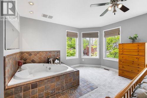 255-kent-street-ottawa-centre-ottawa-34 at 255 Kent Street, Ottawa Centre, Ottawa