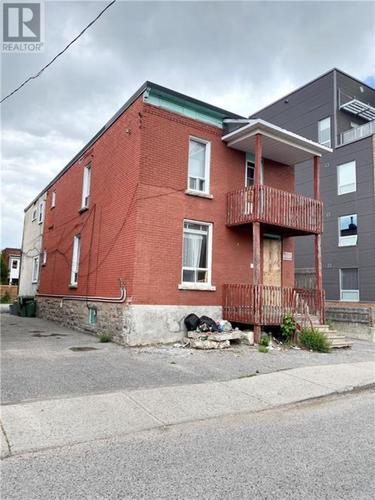 13-balsam-street-west-centretown-ottawa-03 at 13 Balsam Street, West Centretown, Ottawa