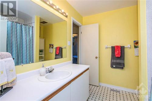 240-jamieson-street-naismith-park-almonte-18 at 240 Jamieson Street, Naismith Park, Almonte