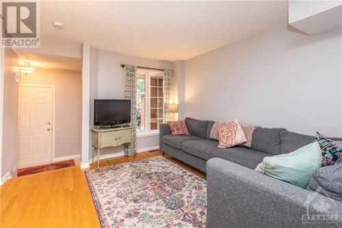 18-central-park-drive-central-park-ottawa-07 at 18 Central Park Drive, Central Park, Ottawa