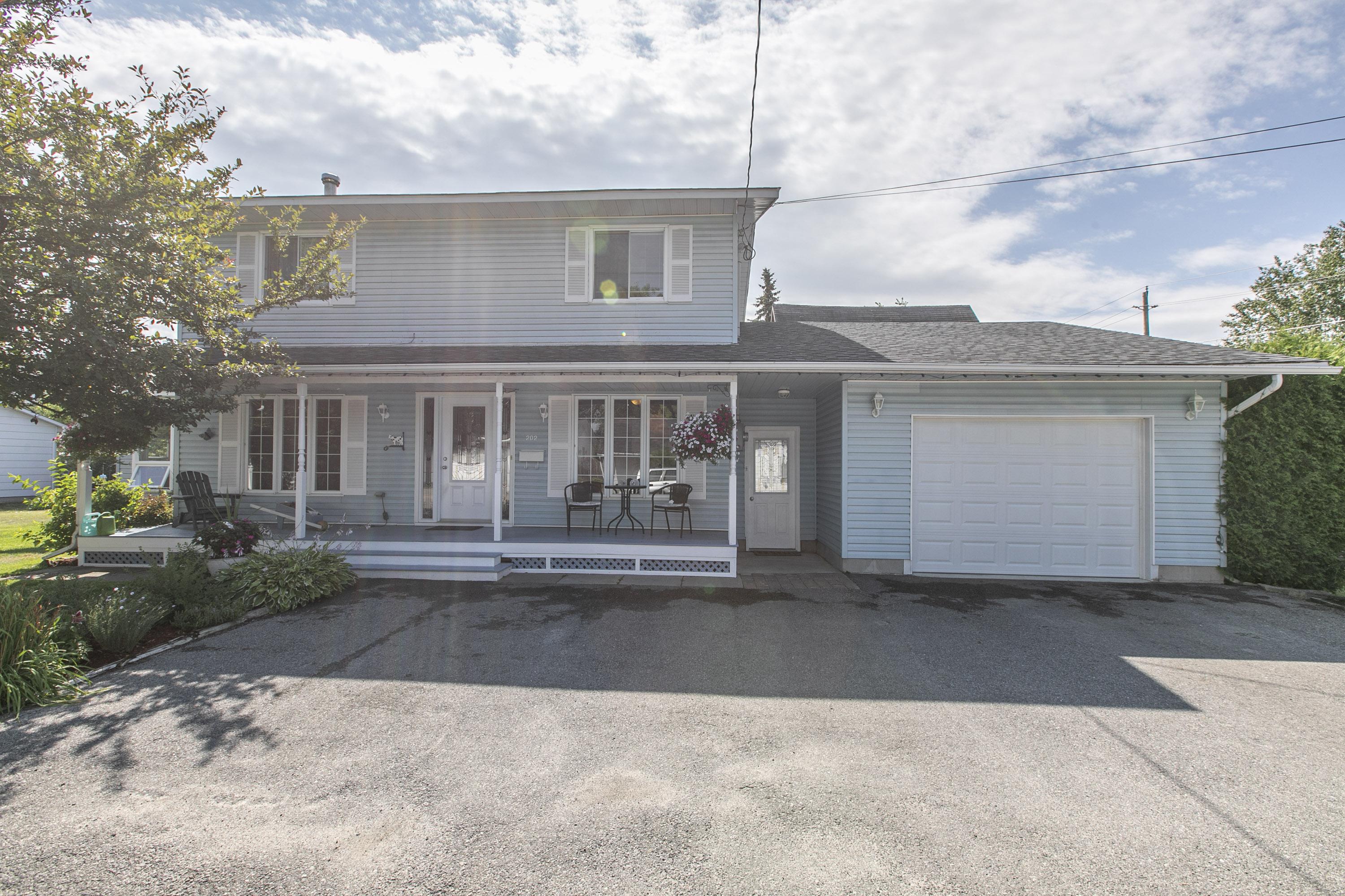 202 Miguel Street, Carleton Place by Laura Keller Real Estate Team 202 Miguel Street, Carleton Place