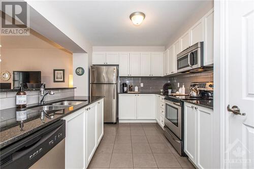 408-rosingdale-street-emerald-meadowtrailwest-ottawa-07 at 408 Rosingdale Street, Emerald Meadow,Trailwest, Ottawa