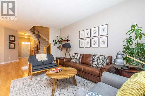 252-maxwell-bridge-drive-brookside-ottawa-05 at 252 Maxwell Bridge Drive, BROOKSIDE, Ottawa