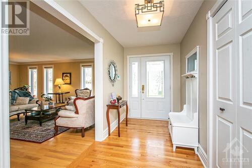 24-woodridge-court-braeside-braeside-03 at 24 Woodridge Court, BRAESIDE, Braeside