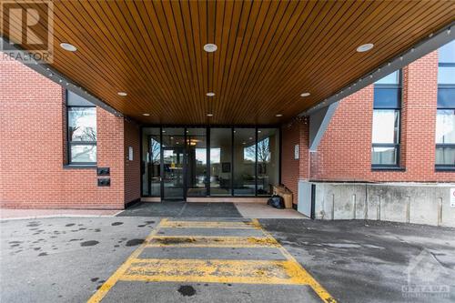 2951-riverside-drive-unit403-mooneys-bay-ottawa-01 at 2951 Riverside Drive, Mooney's Bay, Ottawa