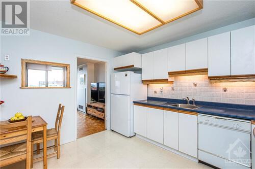 2951-riverside-drive-unit403-mooneys-bay-ottawa-13 at 2951 Riverside Drive, Mooney's Bay, Ottawa