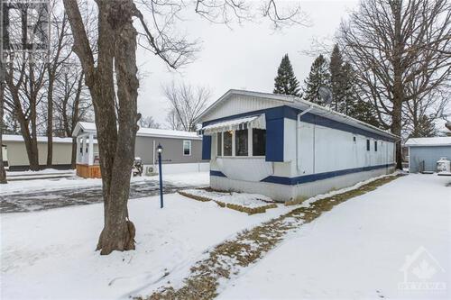 3-maplewood-avenue-lakewood-estates-carleton-place-28 at 3 Maplewood Avenue, Lakewood Estates, Carleton Place