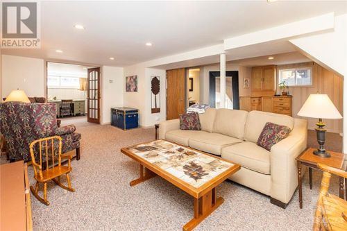 2074-arch-street-elmvale-acres-ottawa-23 at 2074 Arch Street, Elmvale Acres, Ottawa