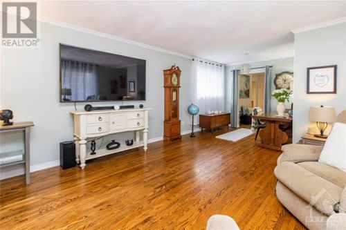 54-largo-crescent-meadowlands-ottawa-05 at 54 Largo Crescent, Meadowlands, Ottawa