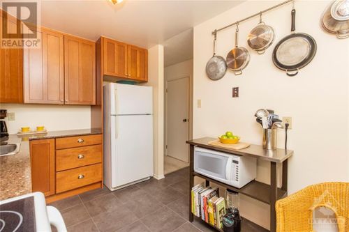 2661-pimlico-crescent-hunt-club-ridge-ottawa-06 at 2661 Pimlico Crescent, Hunt Club Ridge, Ottawa