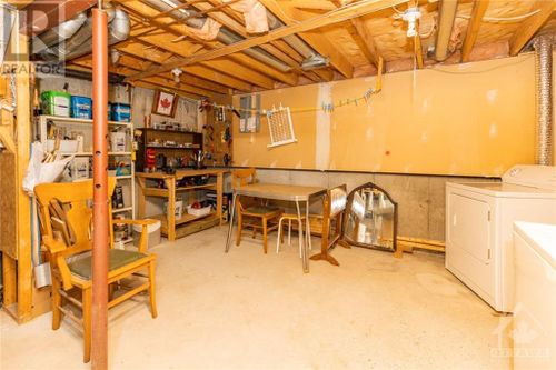 2661-pimlico-crescent-hunt-club-ridge-ottawa-26 at 2661 Pimlico Crescent, Hunt Club Ridge, Ottawa