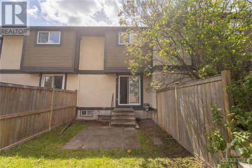 2661-pimlico-crescent-hunt-club-ridge-ottawa-27 at 2661 Pimlico Crescent, Hunt Club Ridge, Ottawa