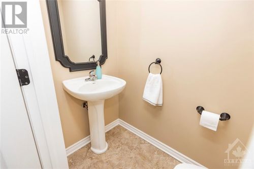 396-ann-street-almonte-mews-almonte-03 at 396 Ann Street, Almonte Mews, Almonte