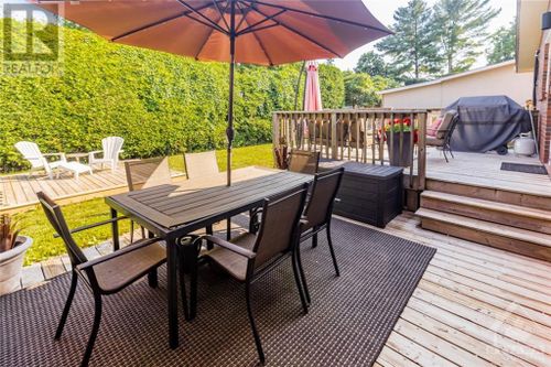 8-parker-avenue-crestview-ottawa-28 at 8 Parker Avenue, Crestview, Ottawa