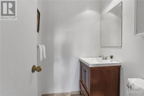 17-raftus-square-barrhaven-ottawa-21 at 17 Raftus Square, Barrhaven, Ottawa