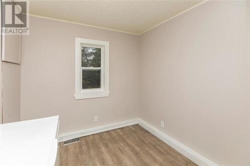 4659-hwy-511-highway-watsons-corners-lanark-17 at 4659 Hwy 511 Highway, WATSONS CORNERS, Lanark