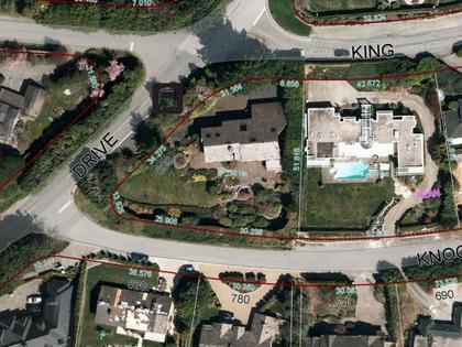 7 at 839 Eyremount Drive, British Properties, West Vancouver