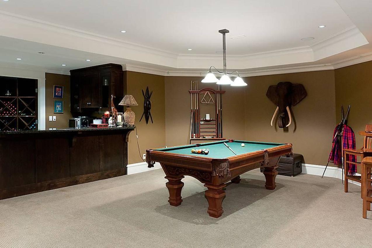 Recreational Space at 3260 Mathers Avenue, Westmount WV, West Vancouver