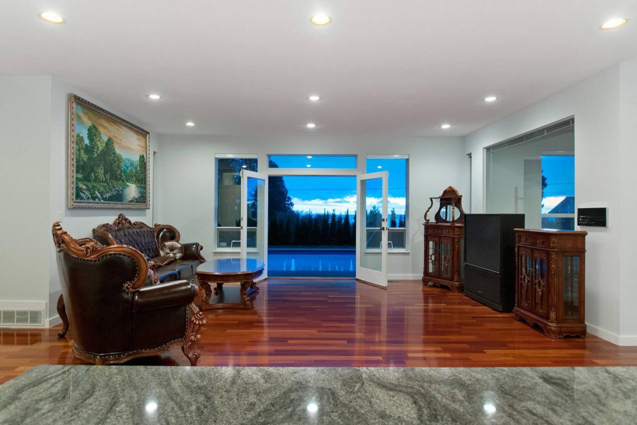 Family Room at 1445 Nelson Avenue, Ambleside, West Vancouver