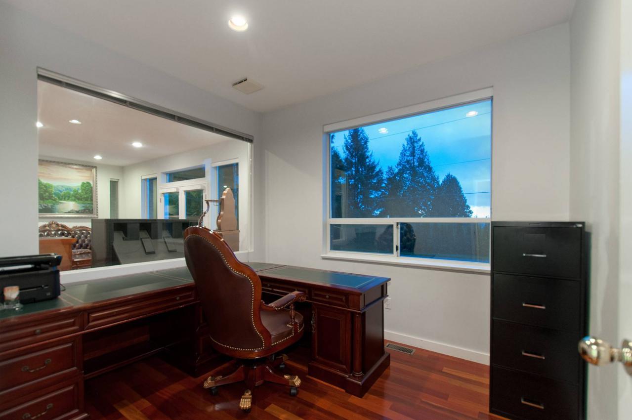 Office at 1445 Nelson Avenue, Ambleside, West Vancouver