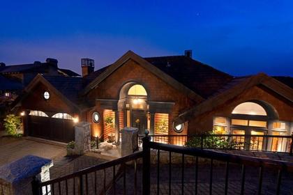 Exterior Front at 2378 Constantine Place, Panorama Village, West Vancouver