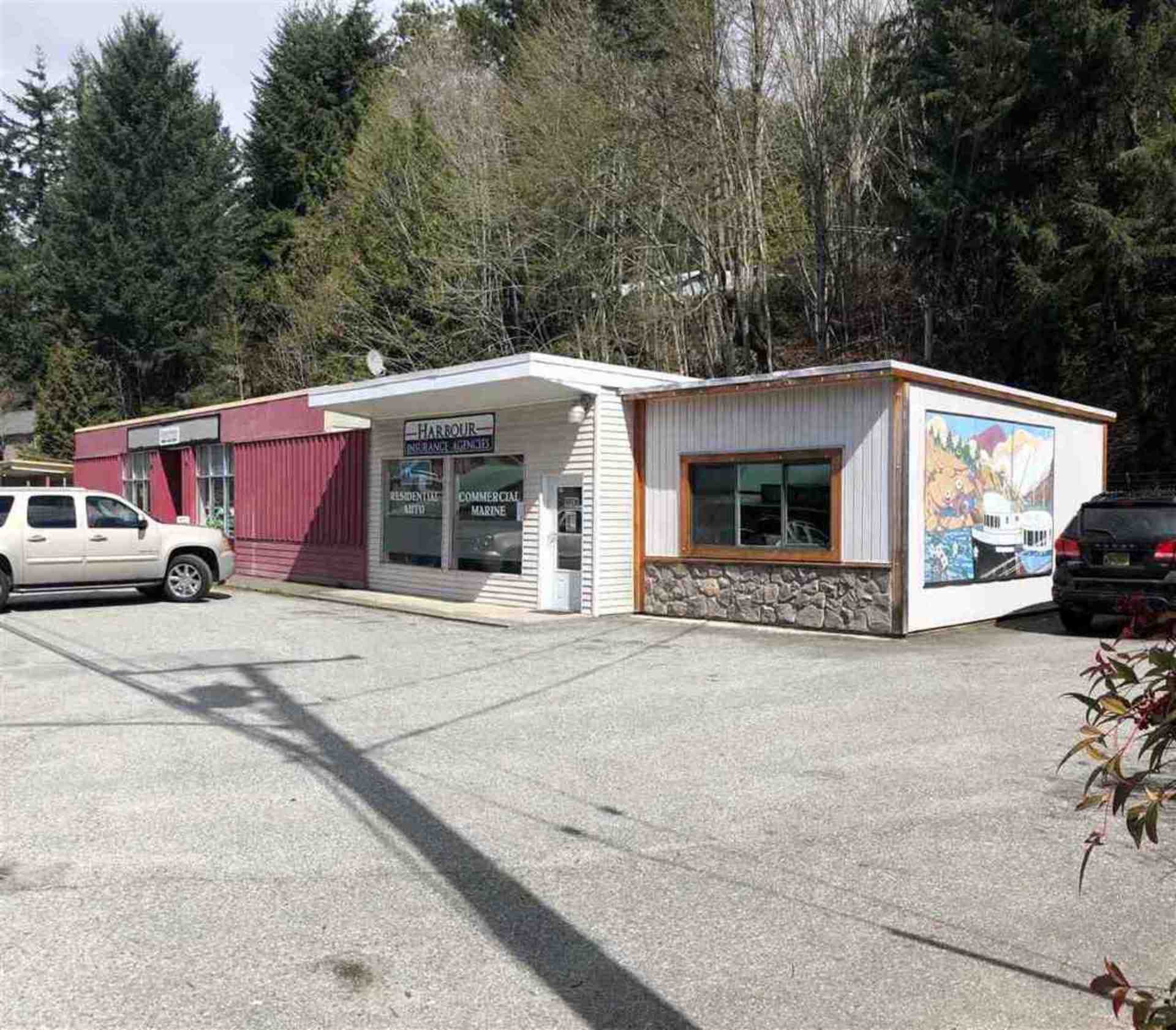 12896 & 12902 Madeira Park Road, Pender Harbour Egmont, Sunshine Coast by Mary Mackay Realtor 12896 & 12902 Madeira Park Road, Pender Harbour Egmont, Sunshine Coast
