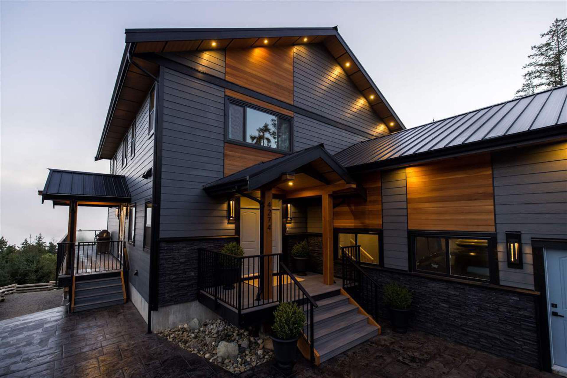 4274 Backstrom Drive, Pender Harbour Egmont, Sunshine Coast by Mary Mackay Realtor 4274 Backstrom Drive, Pender Harbour Egmont, Sunshine Coast