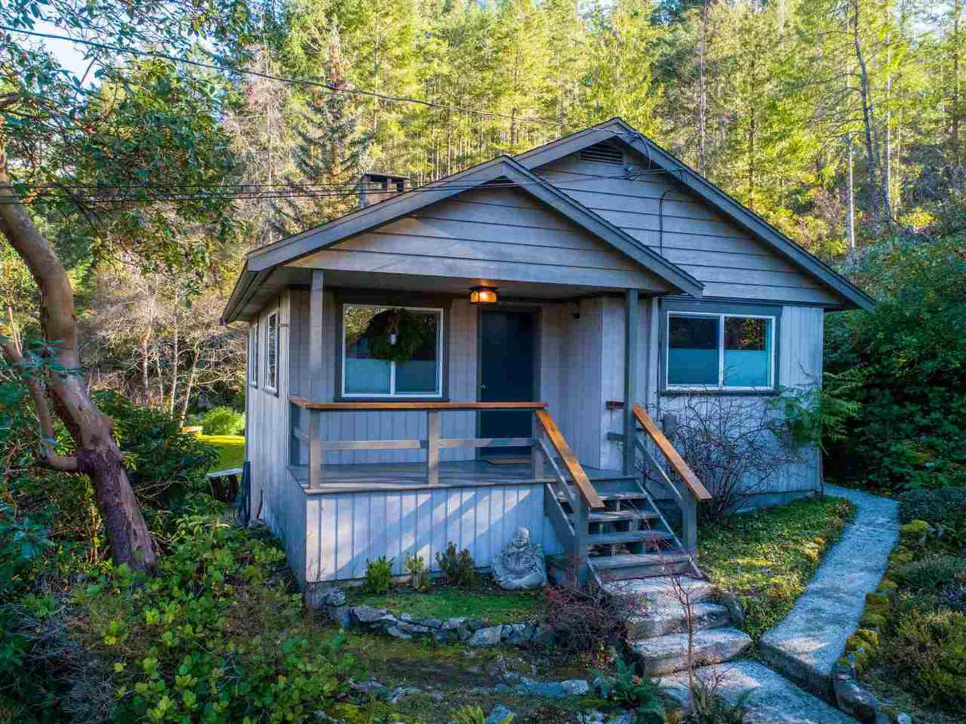 4130 Francis Peninsula Road, Pender Harbour Egmont, Sunshine Coast by Mary Mackay Realtor 4130 Francis Peninsula Road, Pender Harbour Egmont, Sunshine Coast