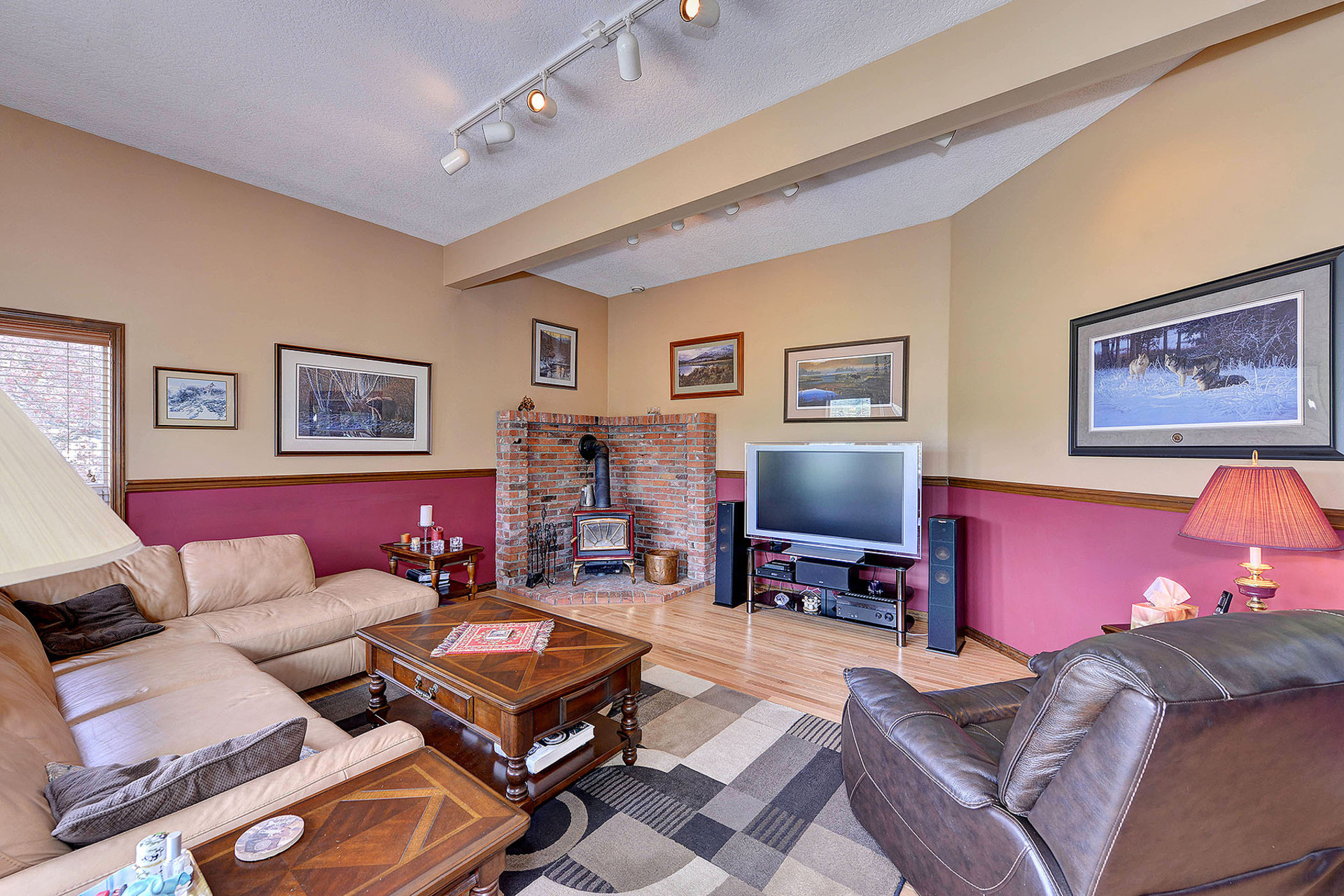 Cozy Living Room at 397 Crystalview Terrace, Atkins, Langford