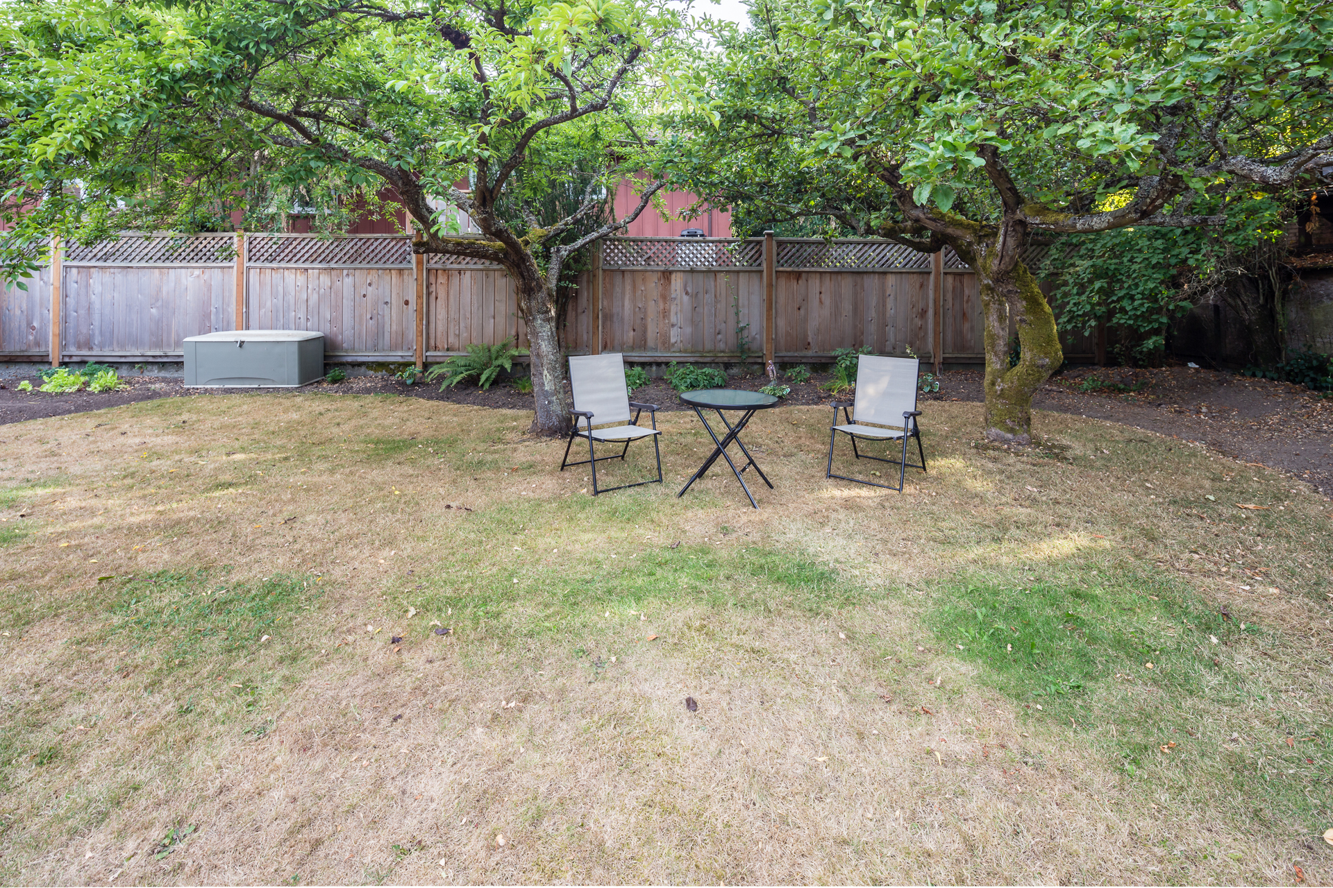 rich-18 at 2706 Richmond Road, Victoria