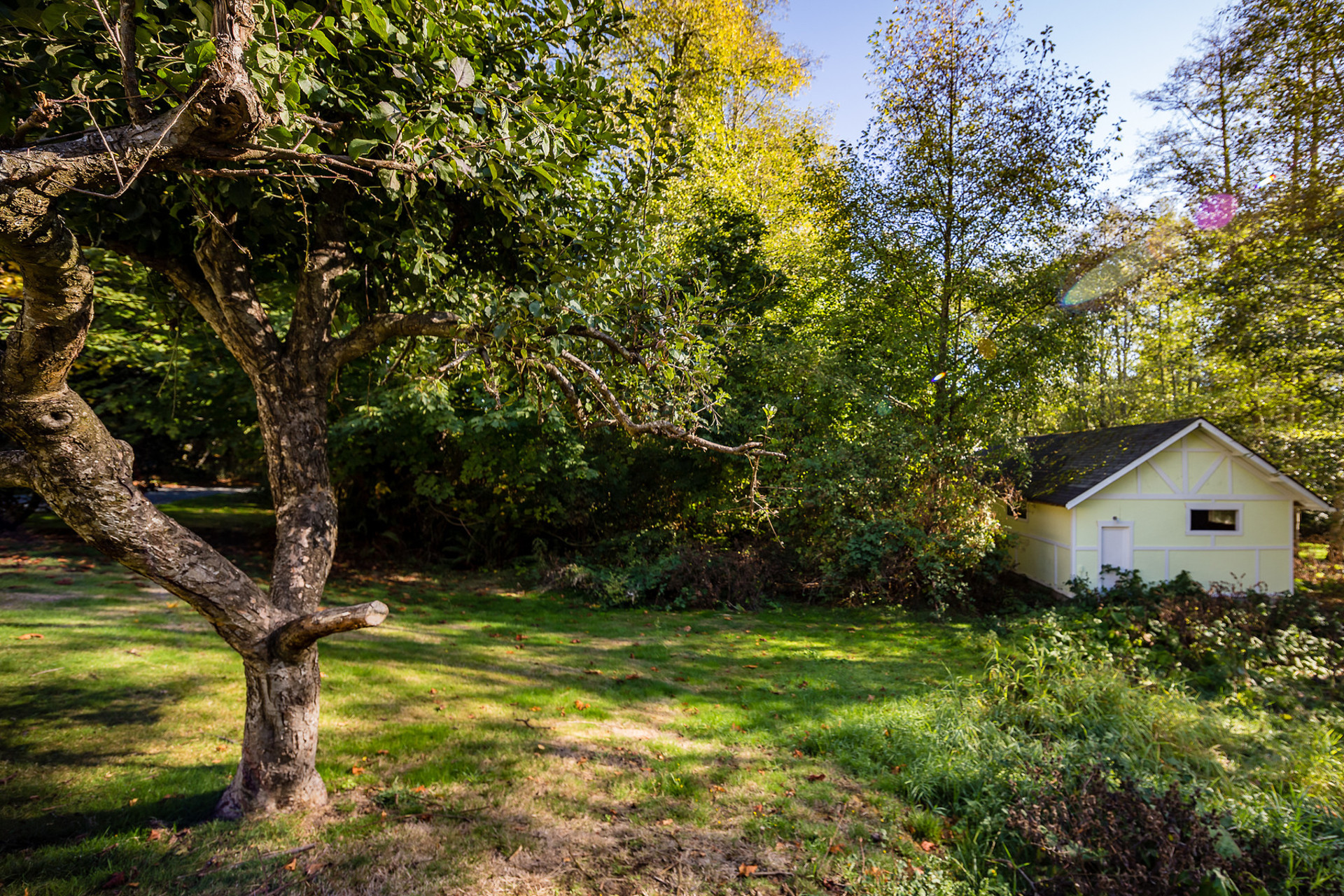  at 2032 Maple Avenue, John Muir, Sooke