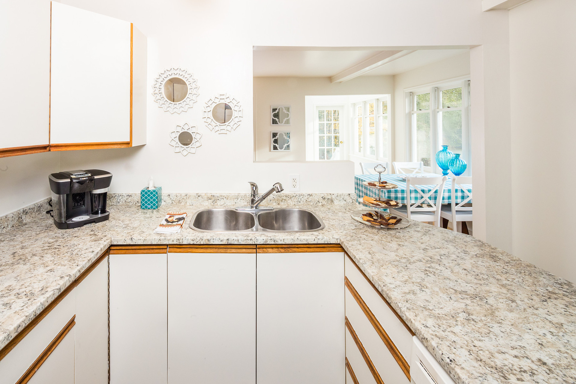  at 2032 Maple Avenue, John Muir, Sooke