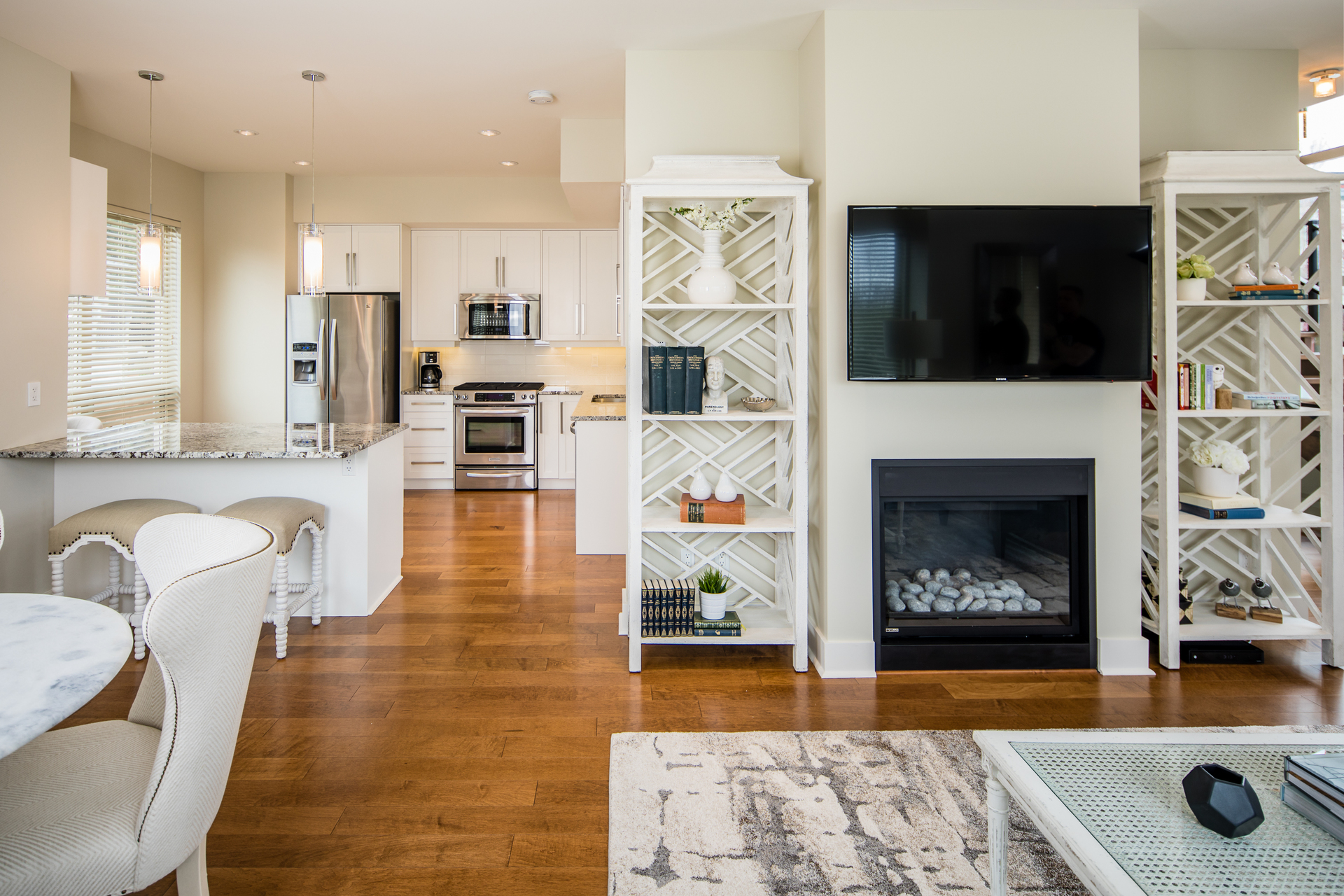 Fully furnished at 9704 Fifth Street, Sidney