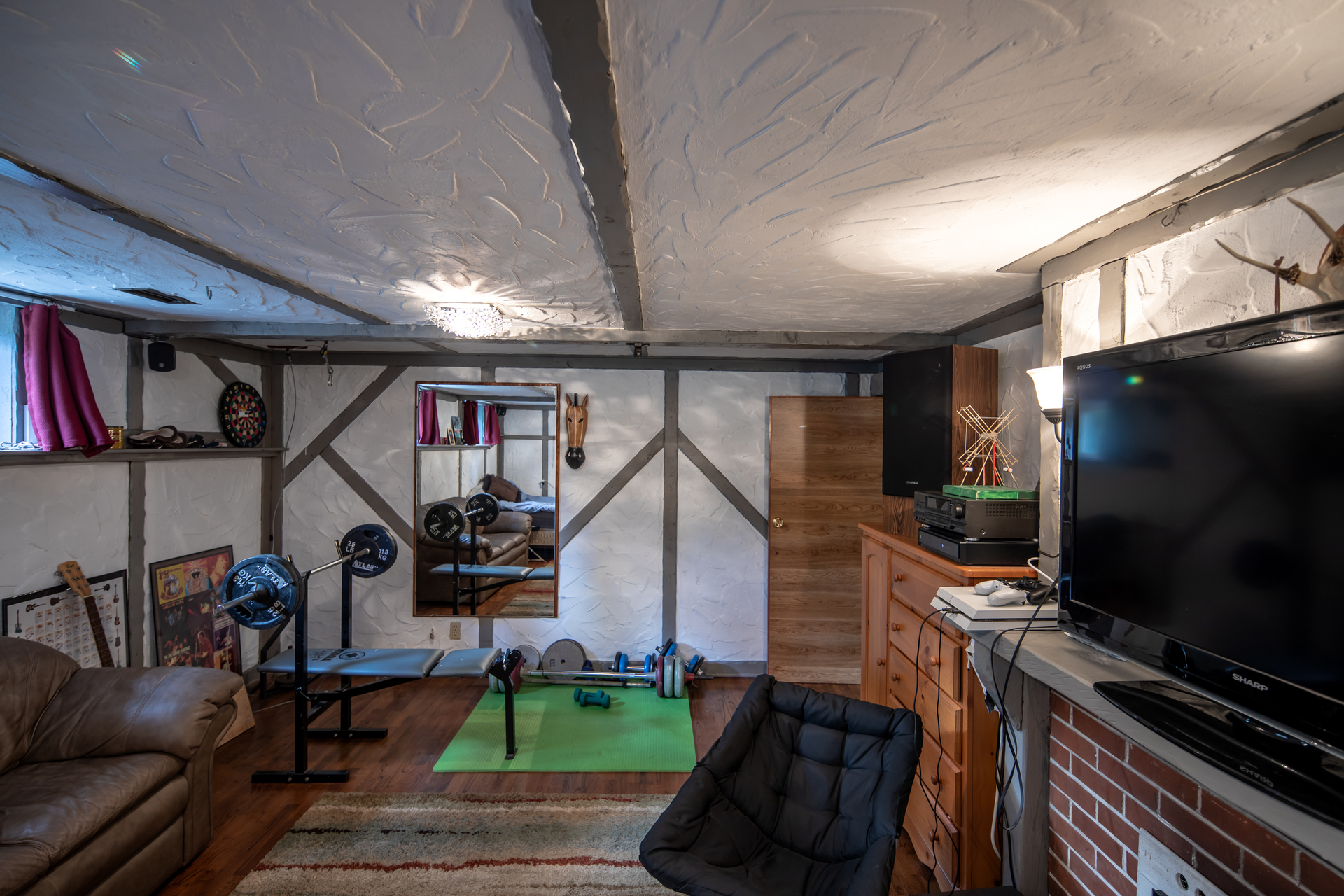 at 3868 Haro Road, Arbutus, Saanich East at 3868 Haro Road, Arbutus, Saanich East