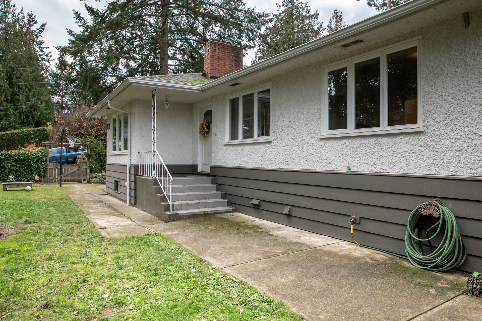 at 3868 Haro Road, Arbutus, Saanich East at 3868 Haro Road, Arbutus, Saanich East