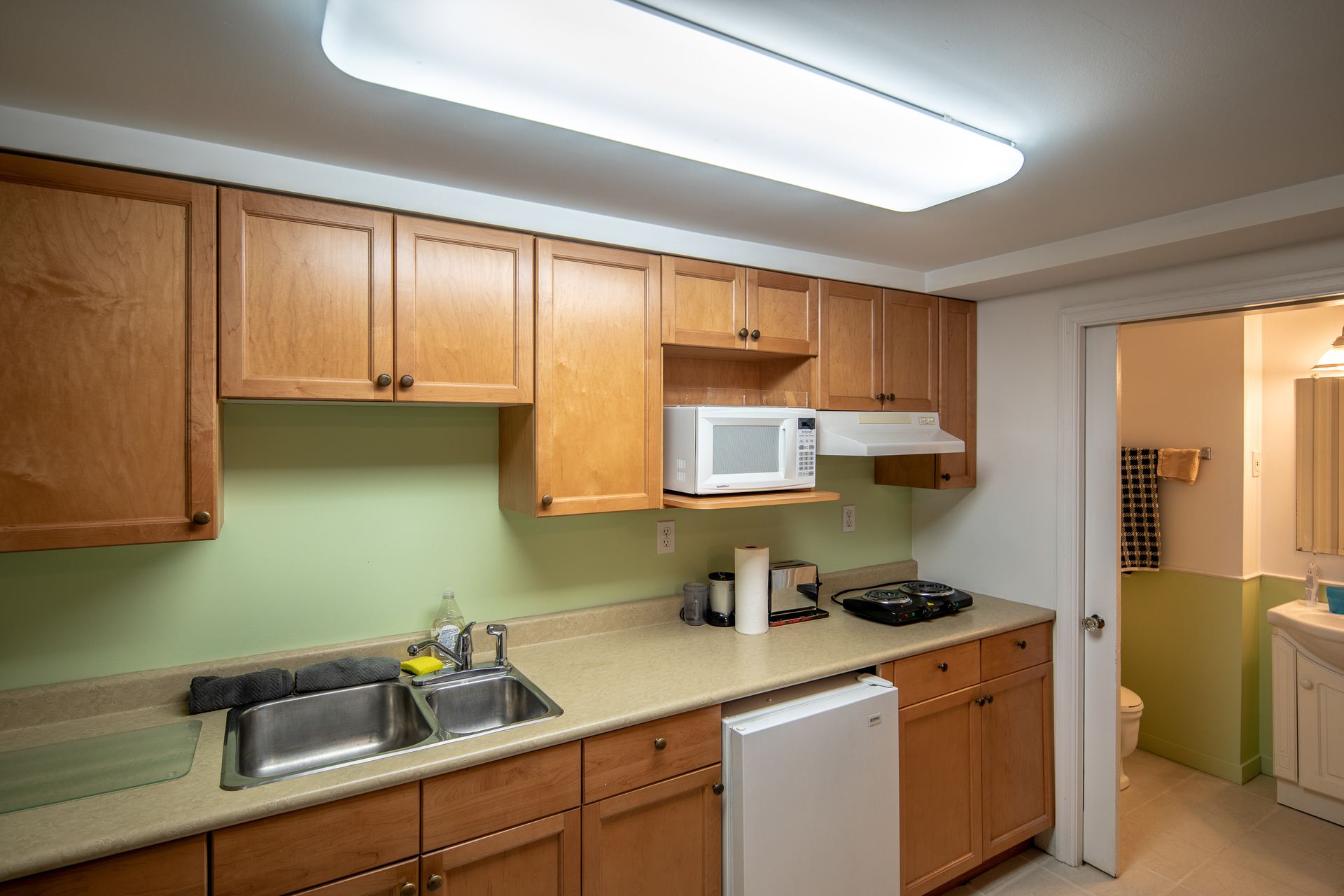 at 3868 Haro Road, Arbutus, Saanich East at 3868 Haro Road, Arbutus, Saanich East