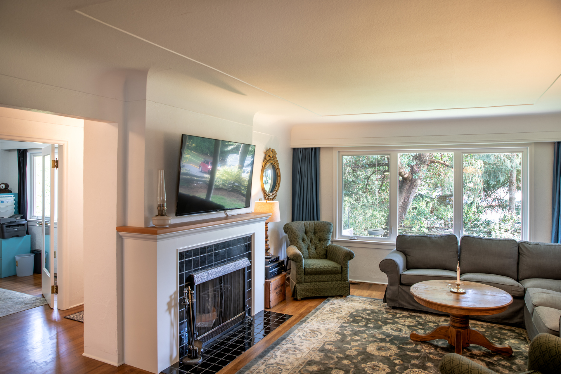 at 3868 Haro Road, Arbutus, Saanich East at 3868 Haro Road, Arbutus, Saanich East