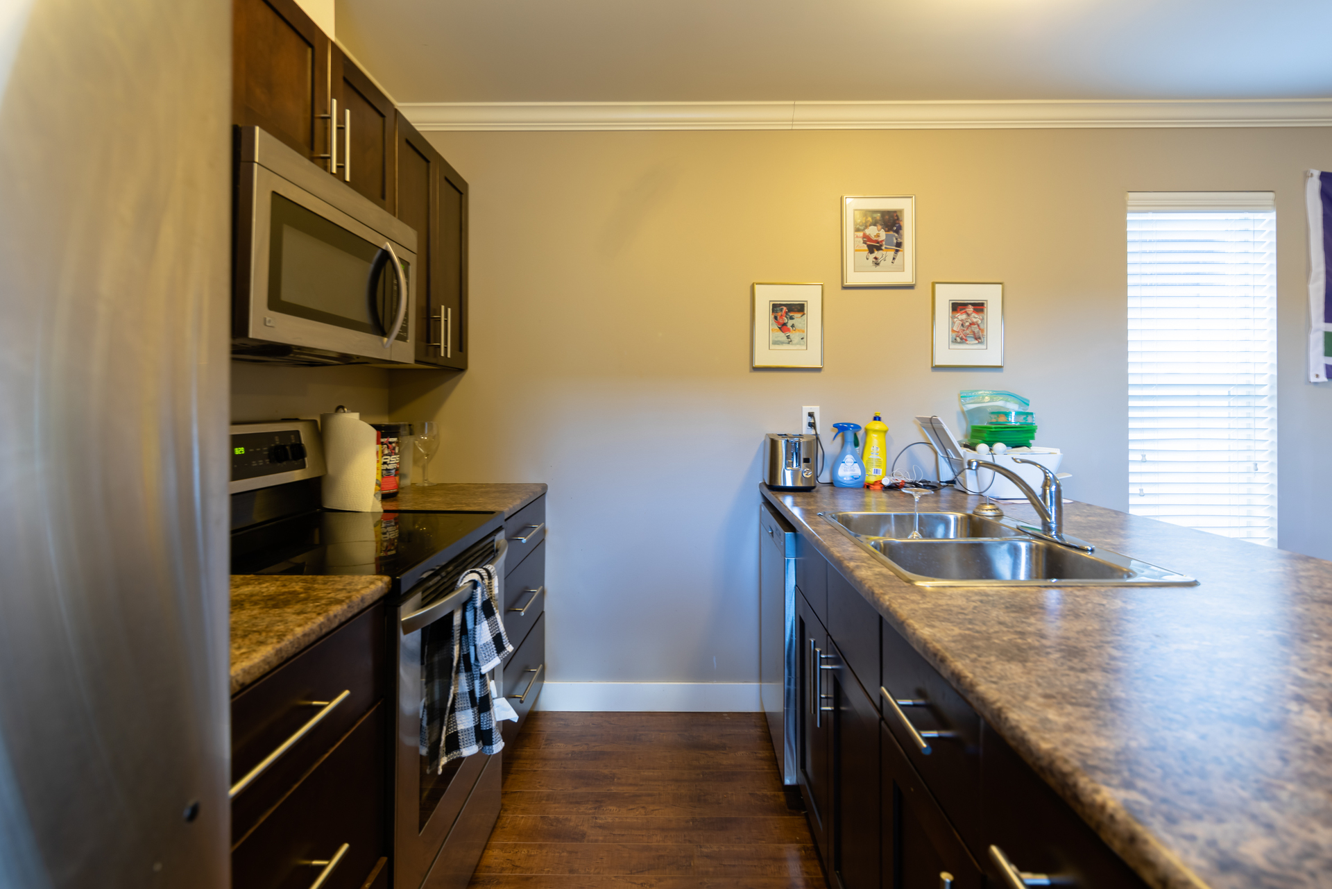 Granite Counters at 3288 Merlin Road, Happy Valley, Langford