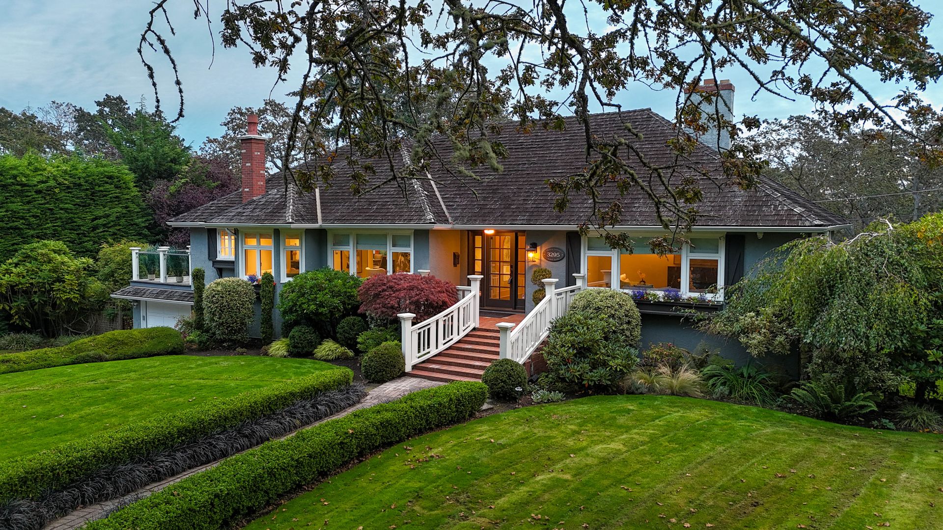 Ripon Rdf For Sale | 3295 Ripon Rd, Uplands, Oak Bay, BC