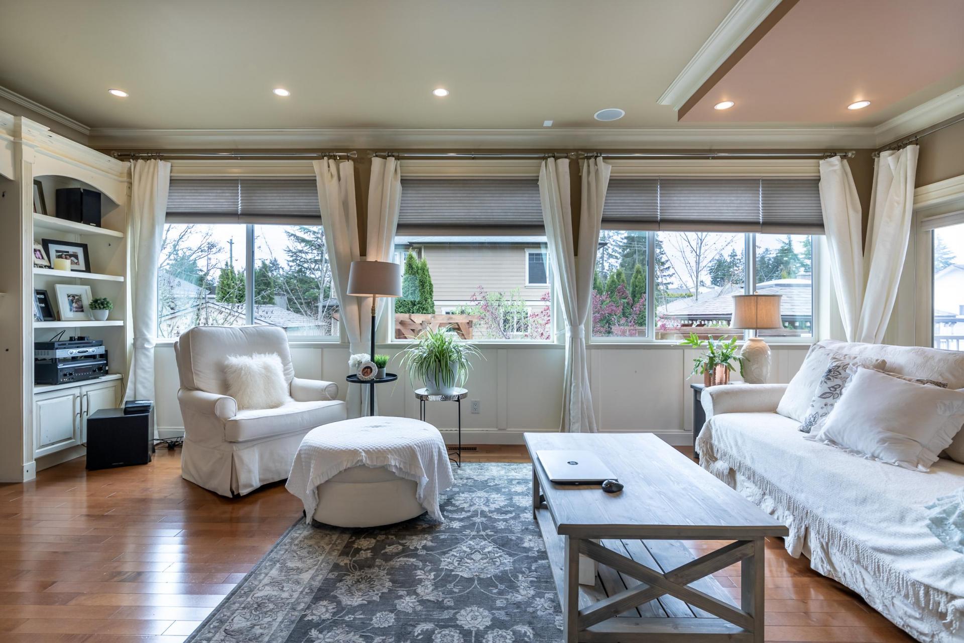 745 Miller Avenue, Royal Oak, Saanich West 745 Miller Avenue, Royal Oak, Saanich West