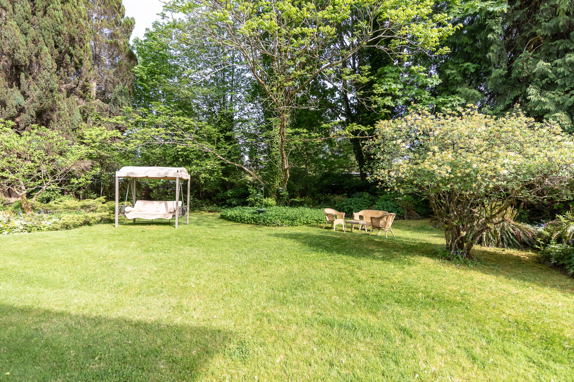 Grounds at 5895 River Road, Port Alberni, Vancouver Island Grounds at 5895 River Road, Port Alberni, Vancouver Island