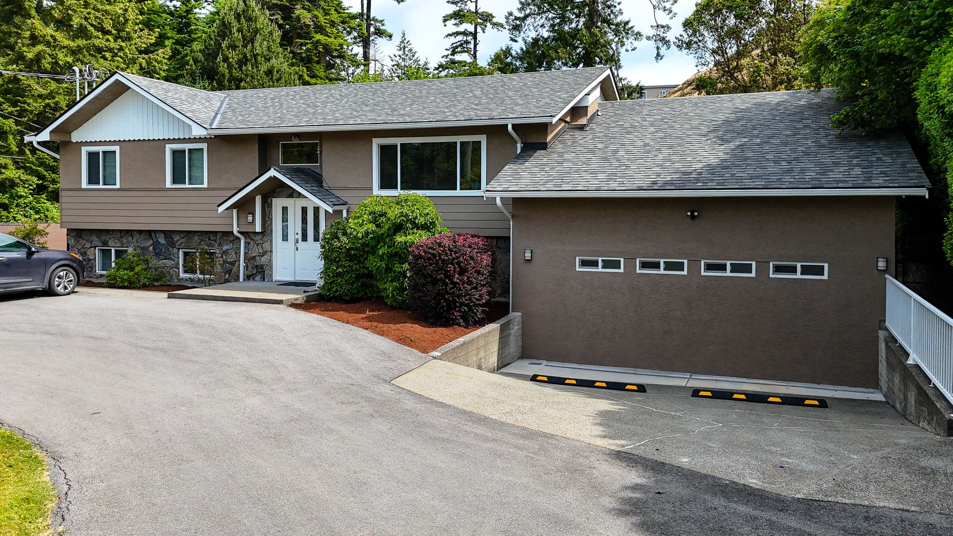  at 4767 Cordova Bay Road, Cordova Bay, Saanich East