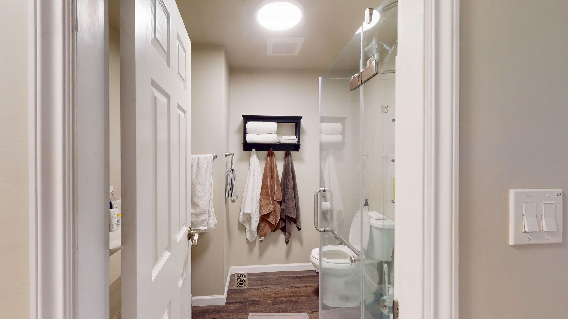  at 4767 Cordova Bay Road, Cordova Bay, Saanich East