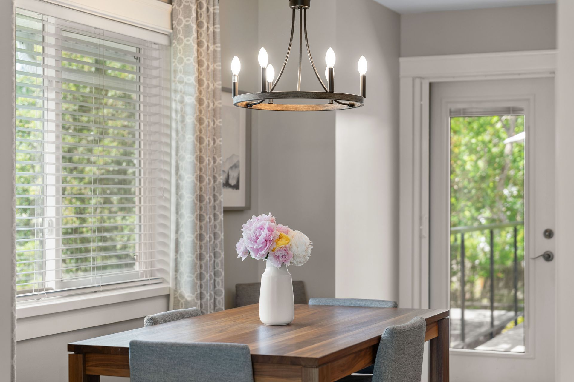  at 2080 Allenby Street, Henderson, Oak Bay