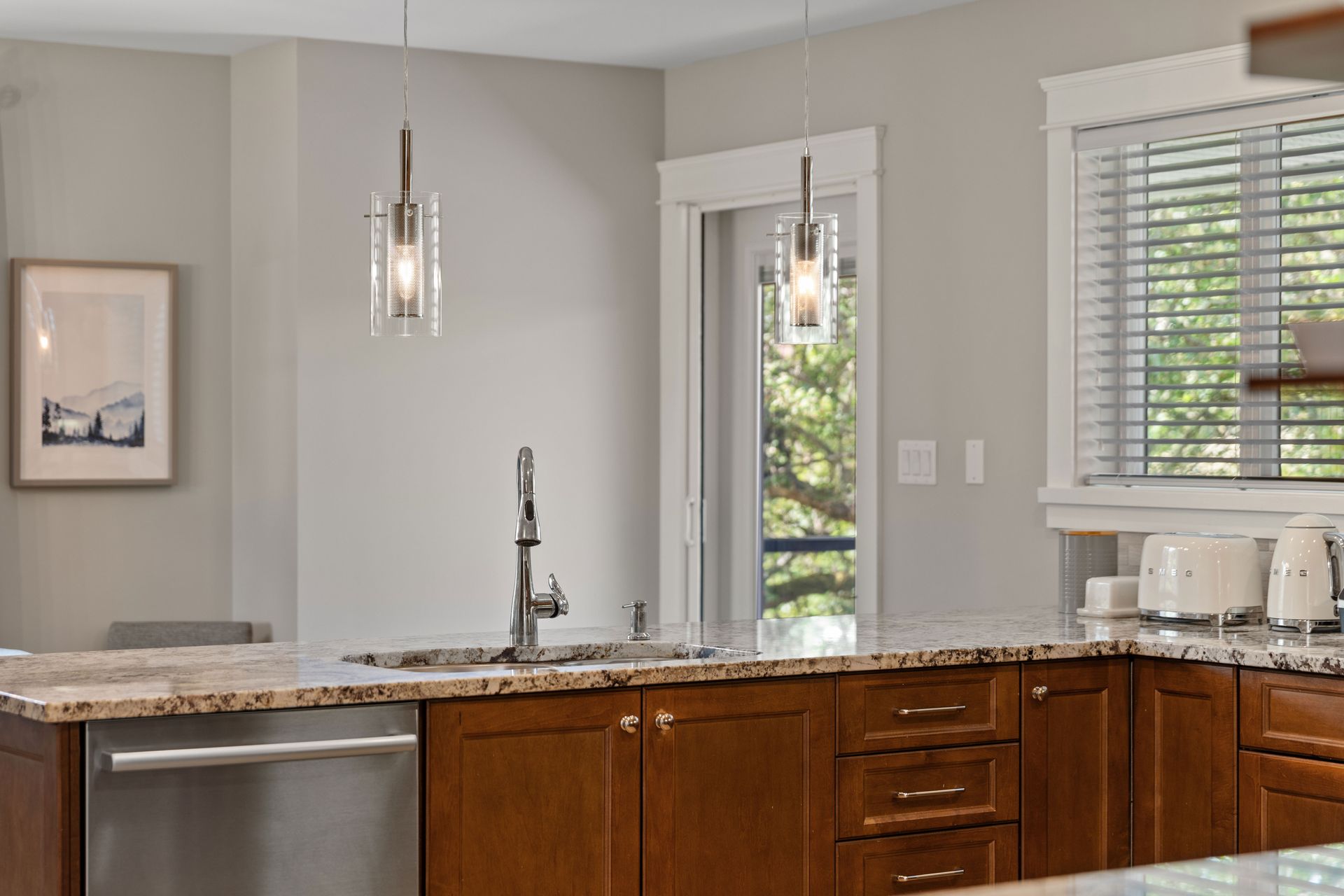  at 2080 Allenby Street, Henderson, Oak Bay