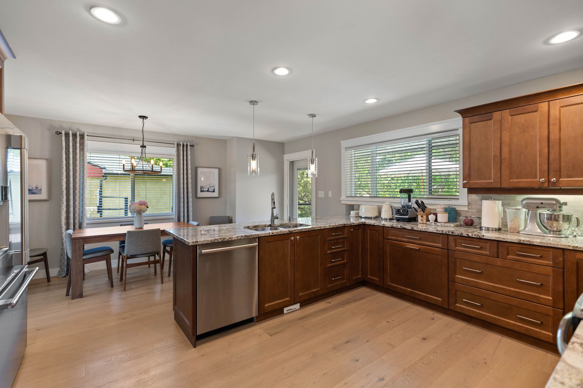  at 2080 Allenby Street, Henderson, Oak Bay